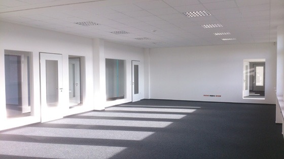 Innenausbau bei einem Rechenzentrum